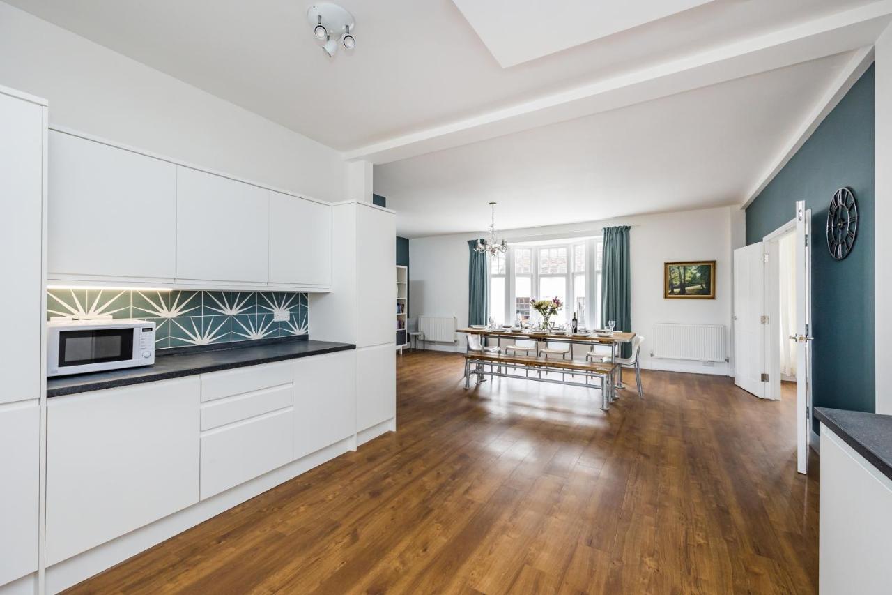 Ascot House Apartment Hurstpierpoint Exterior foto